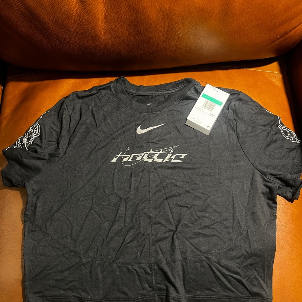 Nike Cropped Tee
